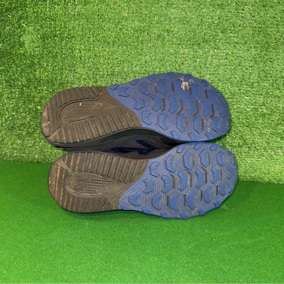 New Balance Nitrel V4 Black Cobalt Blue MTNTRBC4 Men’s Size 9 - Picture 5 of 6